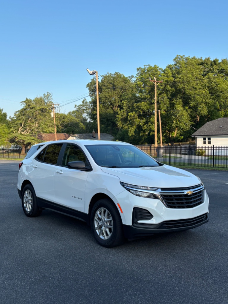 2023 Chevrolet Equinox - $15,600