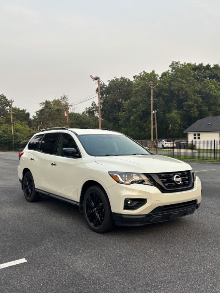 2018 Nissan Pathfinder - $13,100