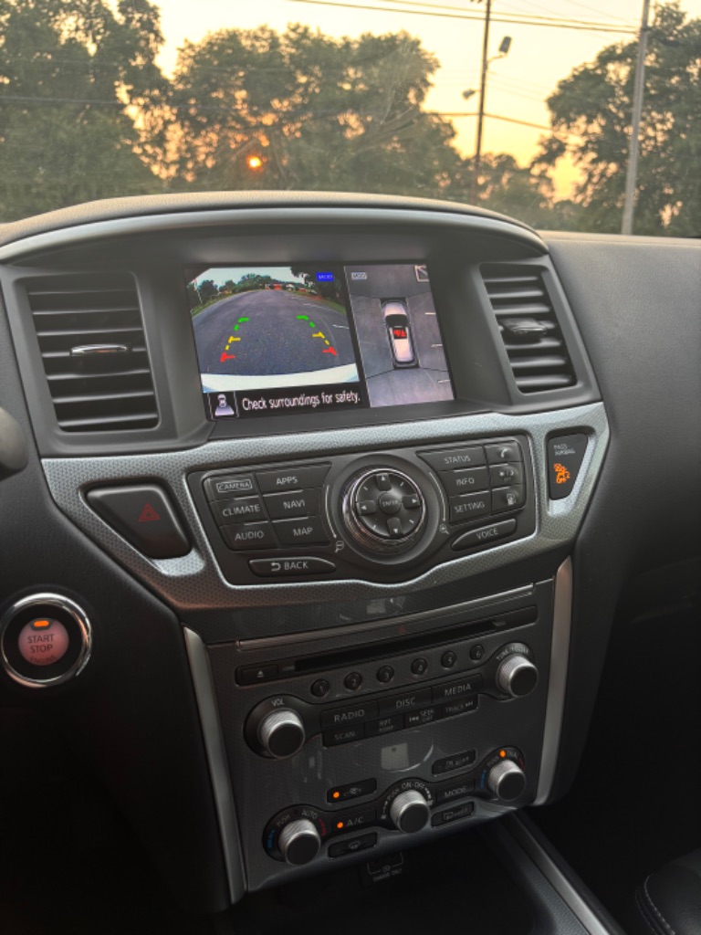 2018 Nissan Pathfinder - $13,100