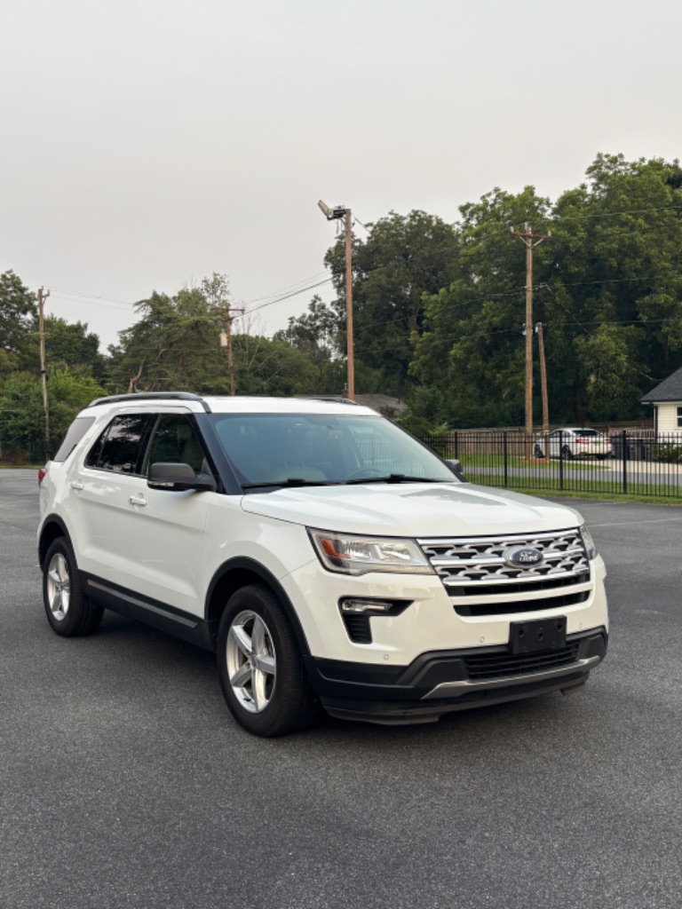 2019 Ford Explorer - $14,400