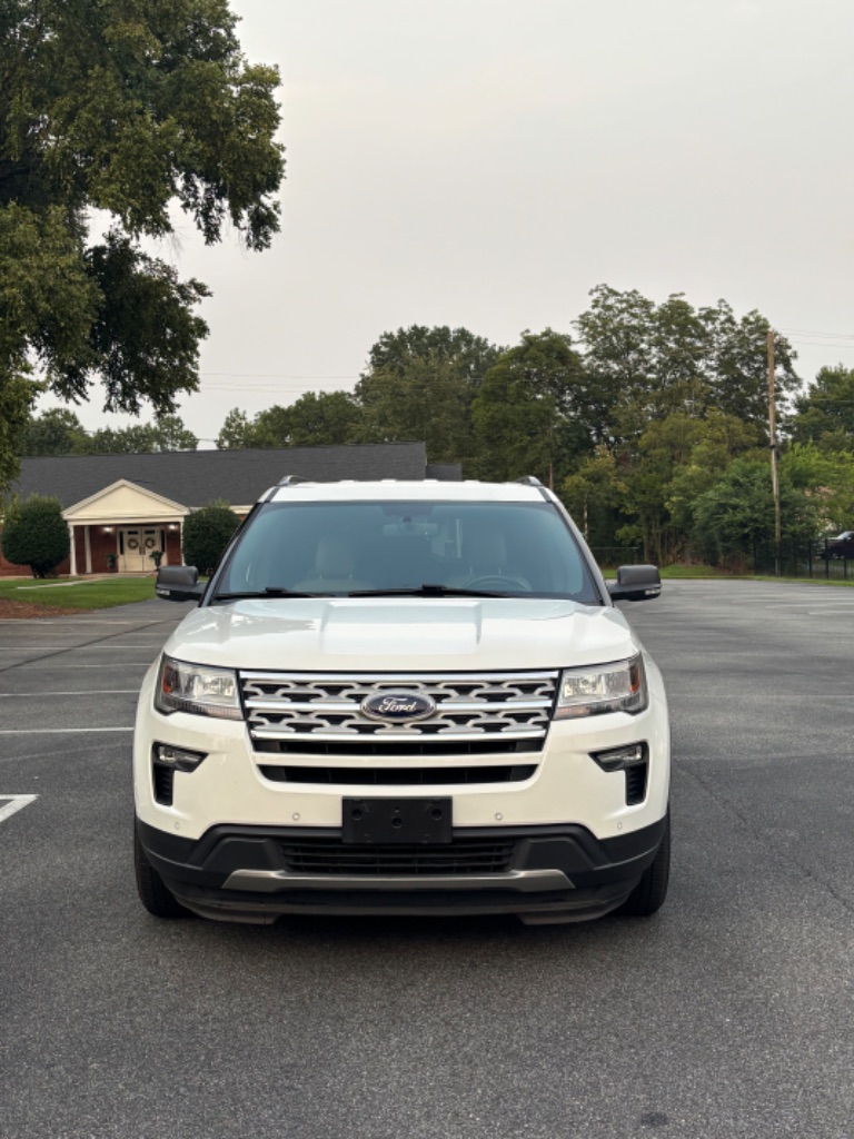 2019 Ford Explorer - $14,400