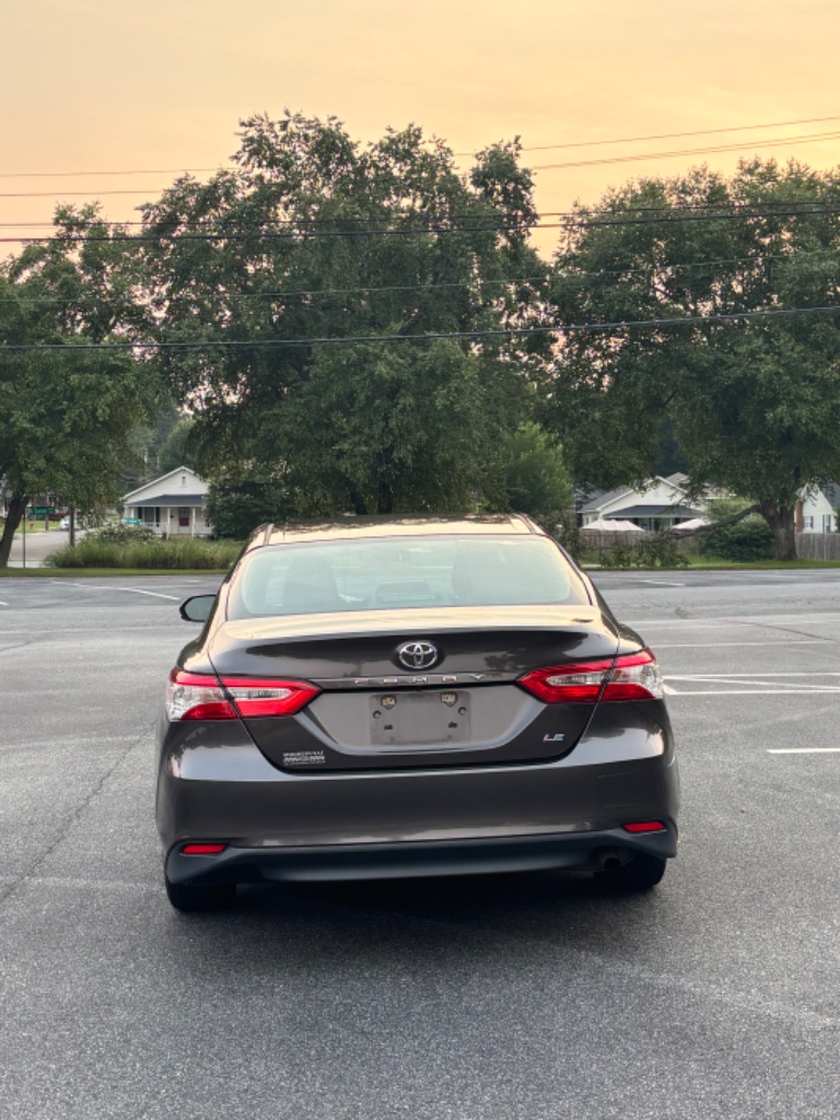 2018 Toyota Camry - $16,100