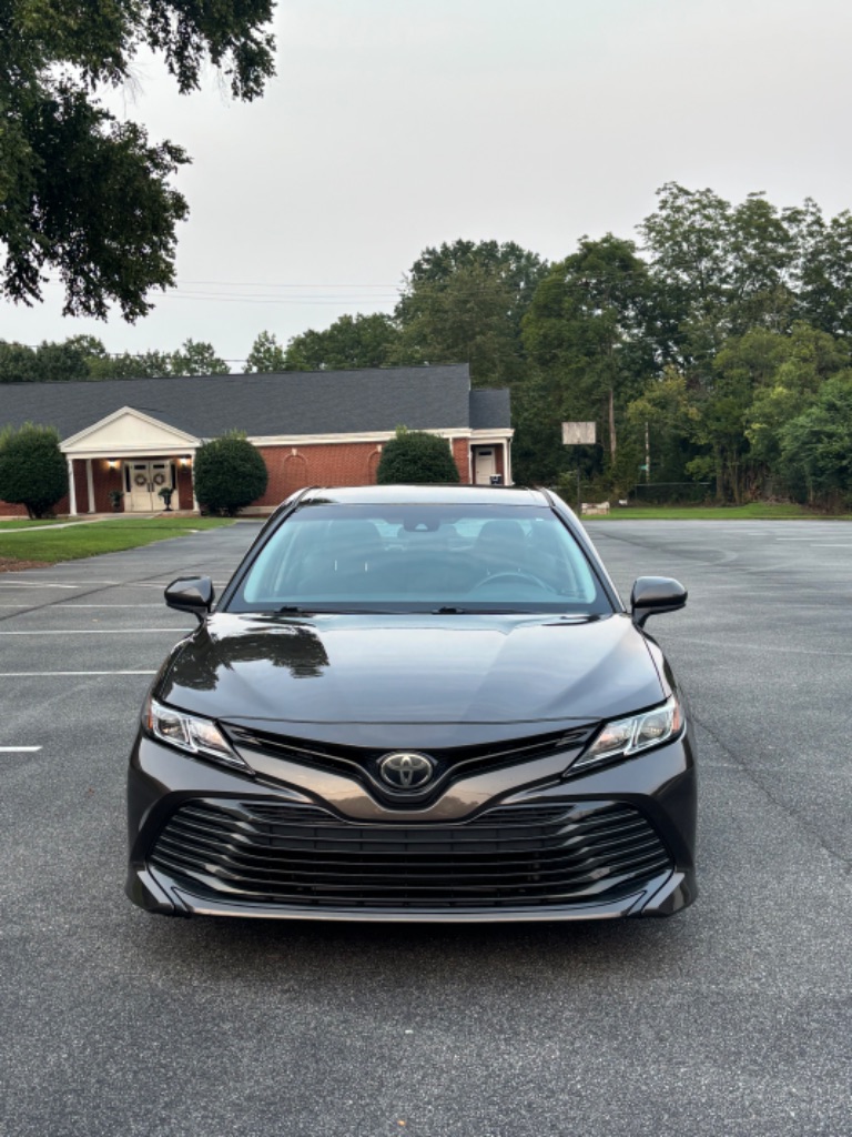 2018 Toyota Camry - $16,100