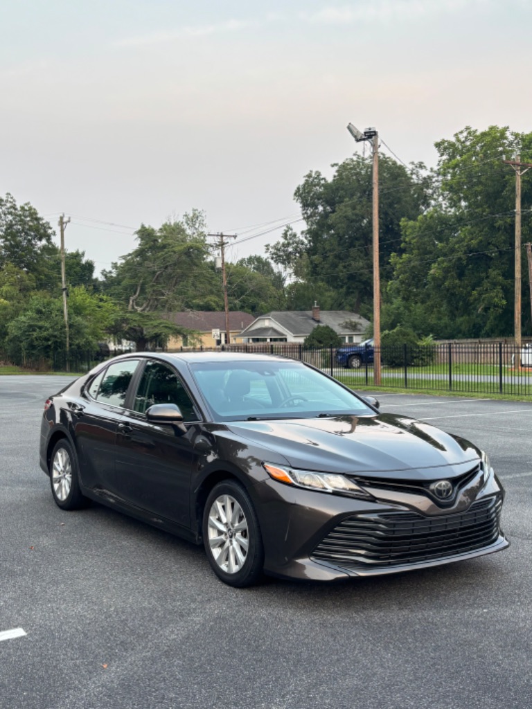 2018 Toyota Camry - $16,100