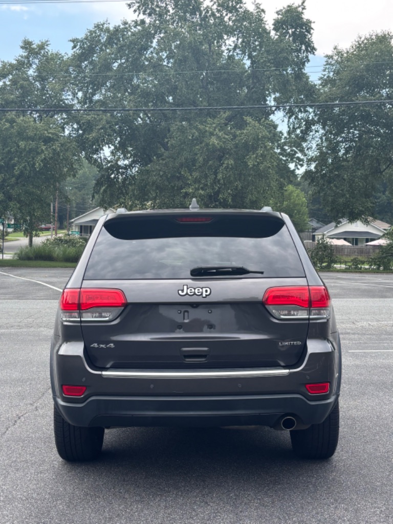 2018 Jeep Cherokee - $14,500