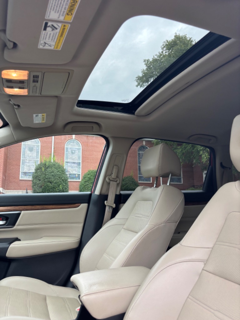 2017 Honda CR-V - $20,000