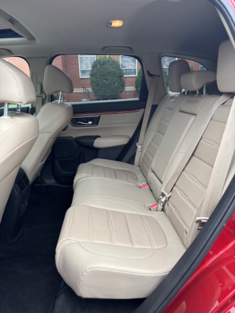 2017 Honda CR-V - $20,000