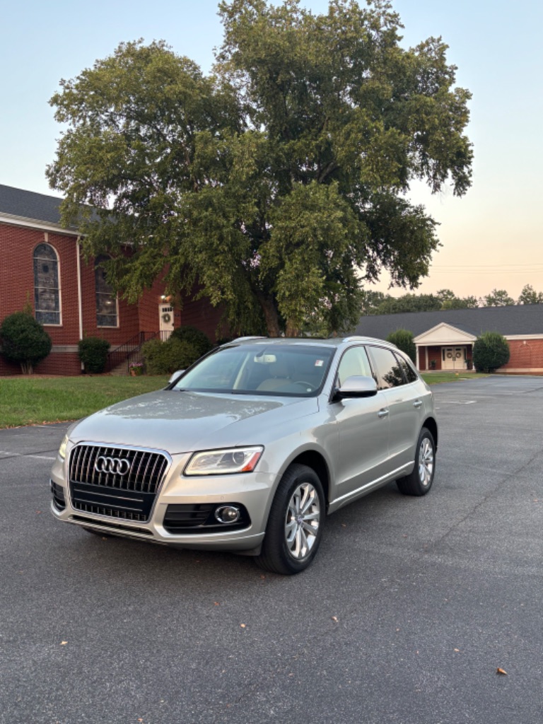 2016 Audi Q5 - $11,200