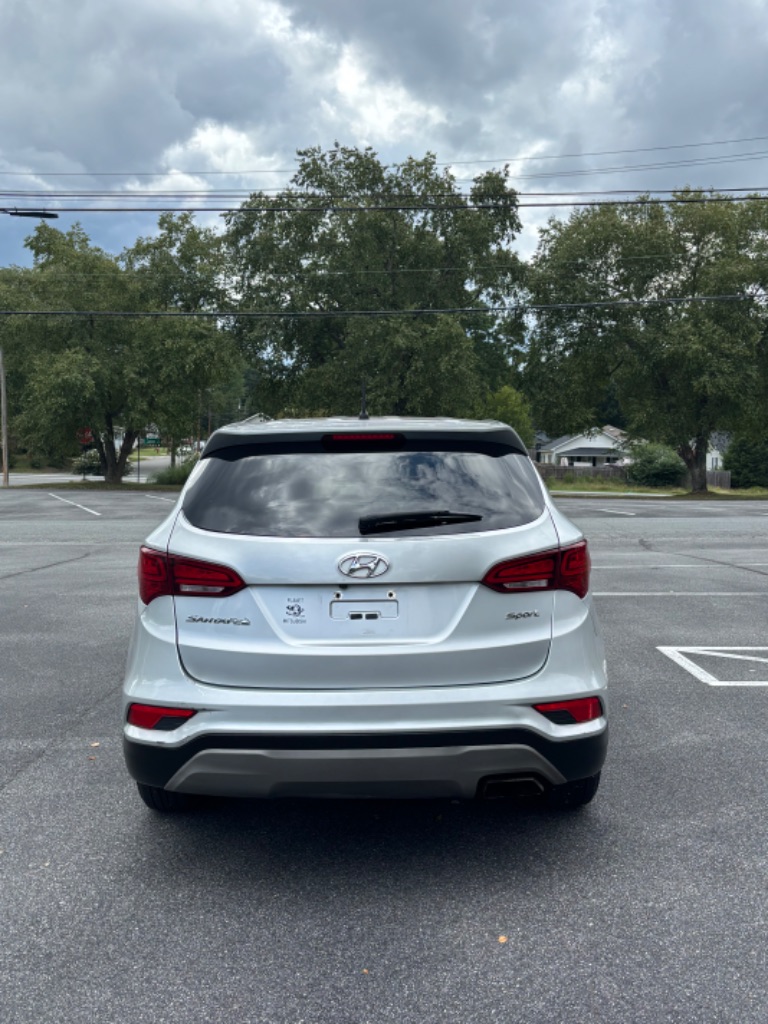 2018 Hyundai Santa Fe Sport - $8,500