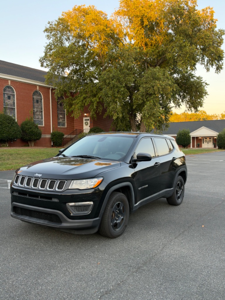 2018 Jeep Compass - $8,000