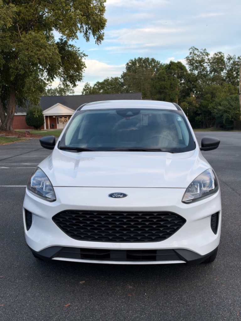 2021 Ford Escape - $13,800