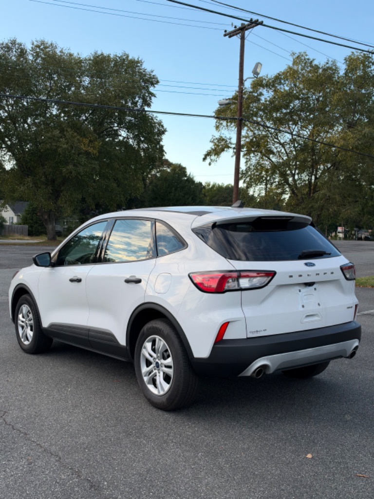 2021 Ford Escape - $13,800