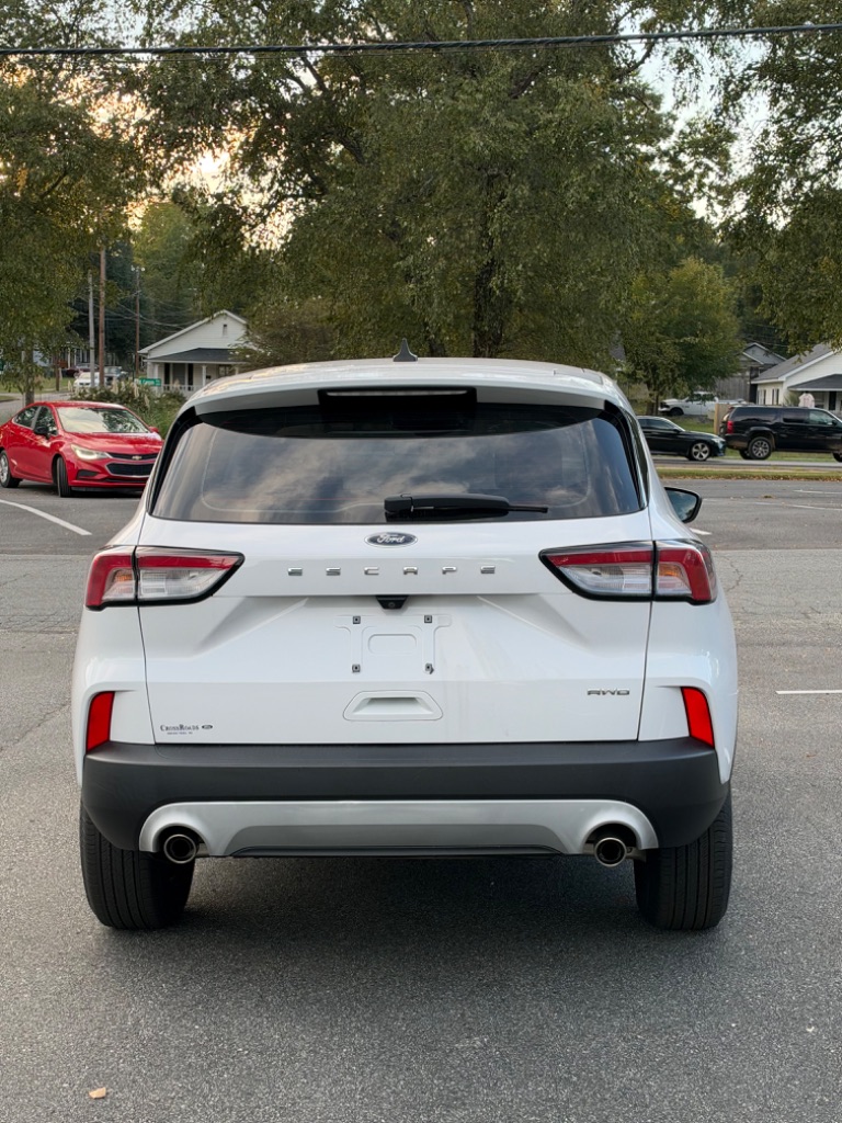 2021 Ford Escape - $13,800