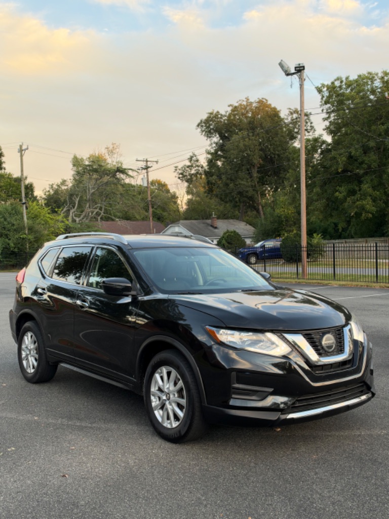 2018 Nissan Rogue - $10,400