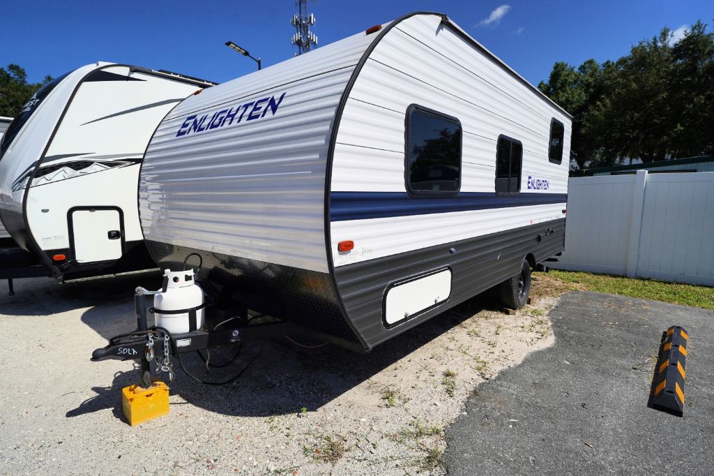 2022 Gulf Stream Coach, Inc. Gulf Stream Coach, Inc. - $9,950