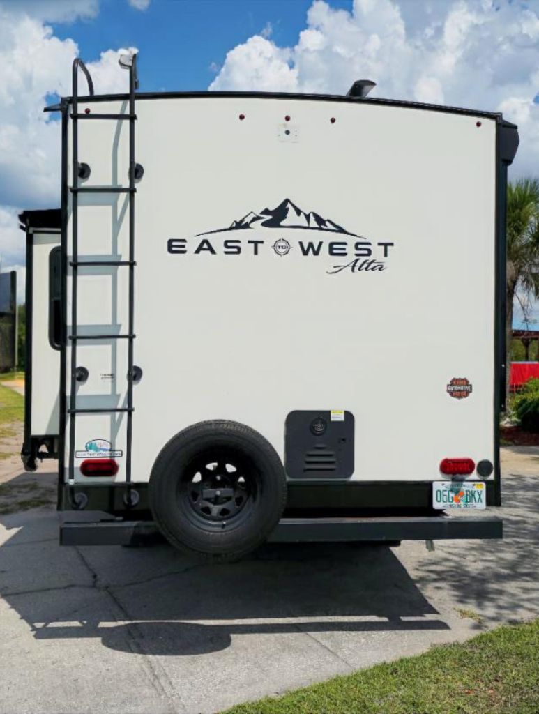 2023 Forest River Alta Trailer - $19,950