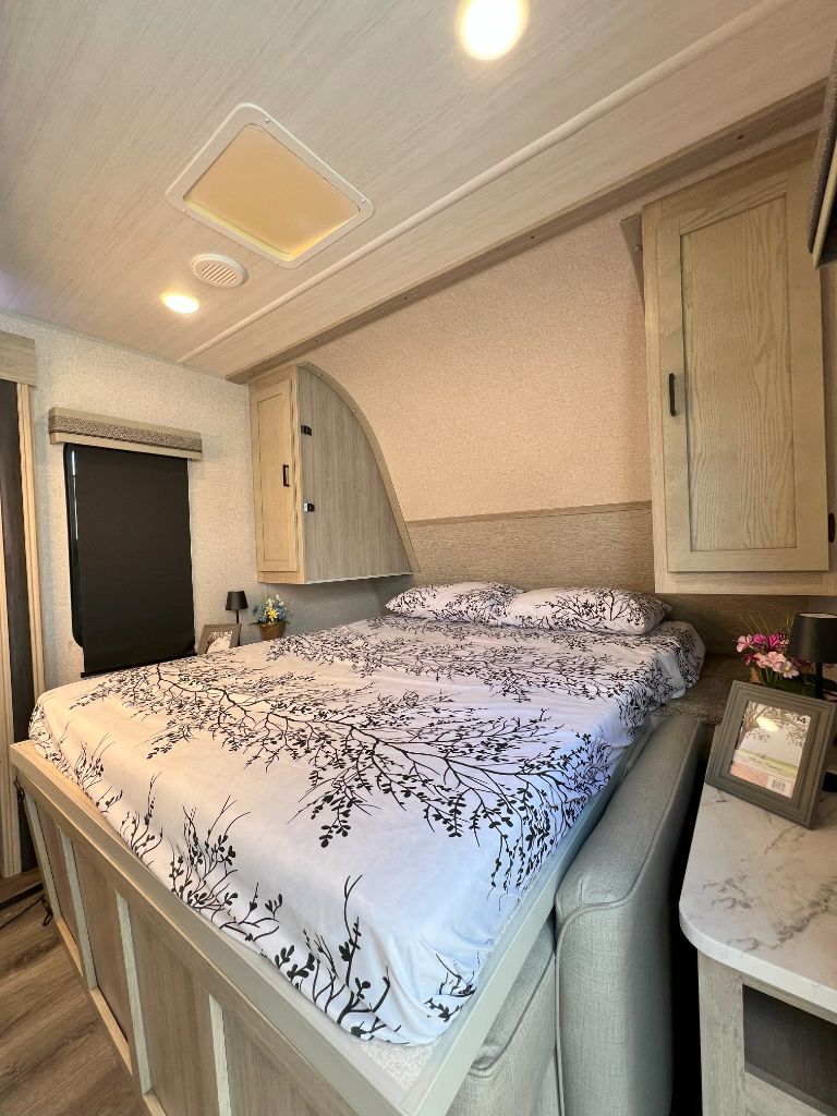 2023 Forest River Alta Trailer - $19,950