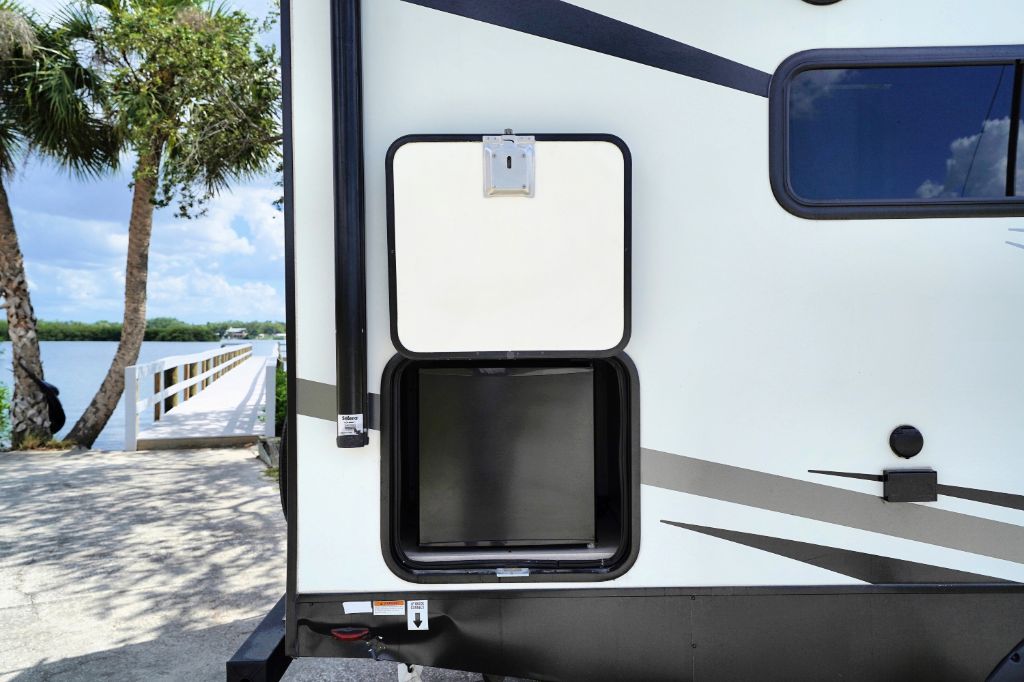 2023 Forest River Alta Trailer - $19,950