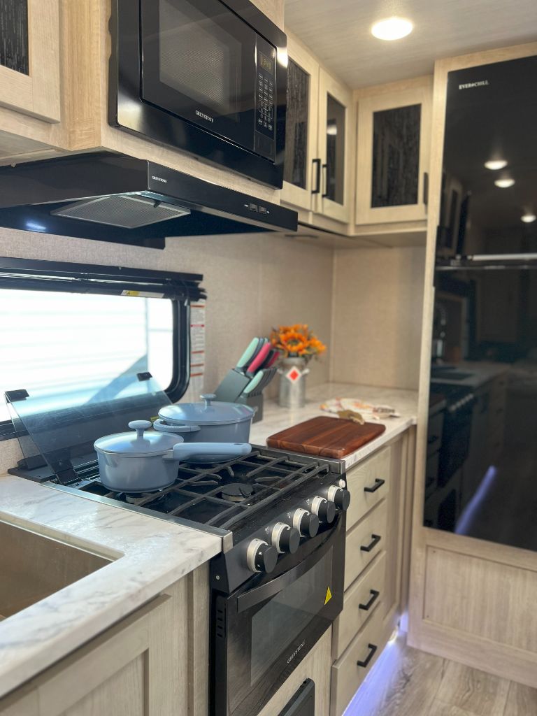 2023 Forest River Alta Trailer - $19,950