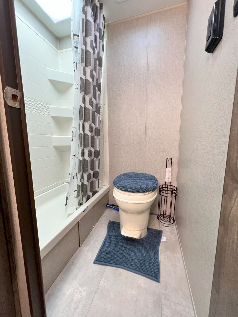 2021 Forest River Aurora - $11,950