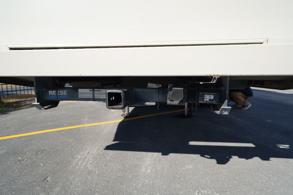 2017 Ford Motorhome Chassis - $42,950