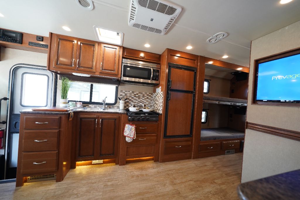 2017 Ford Motorhome Chassis - $42,950