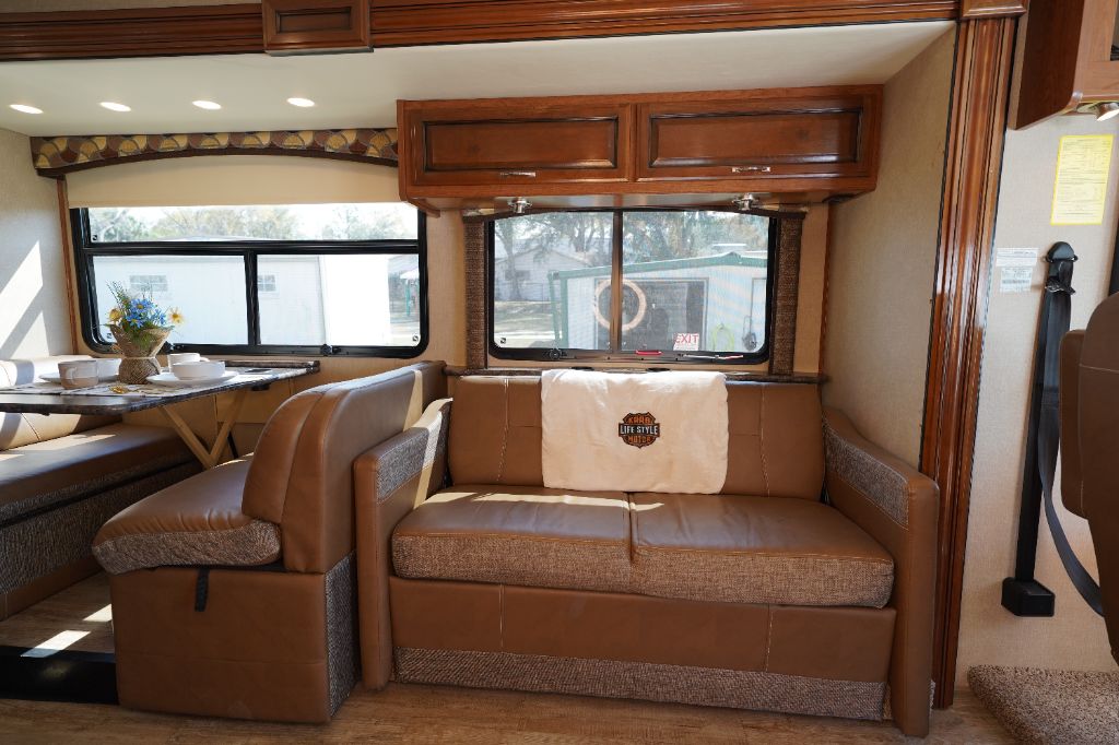 2017 Ford Motorhome Chassis - $42,950