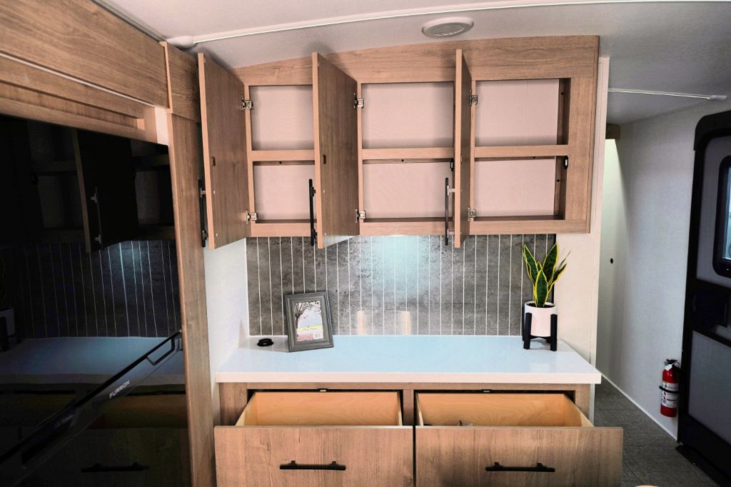 2025 Grand Design Imagine XLS 2970RL - $41,300