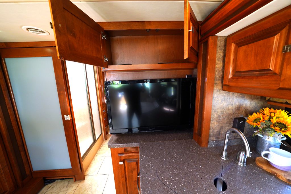 2012 Tiffin Motorhomes, Inc Breeze - $60,550