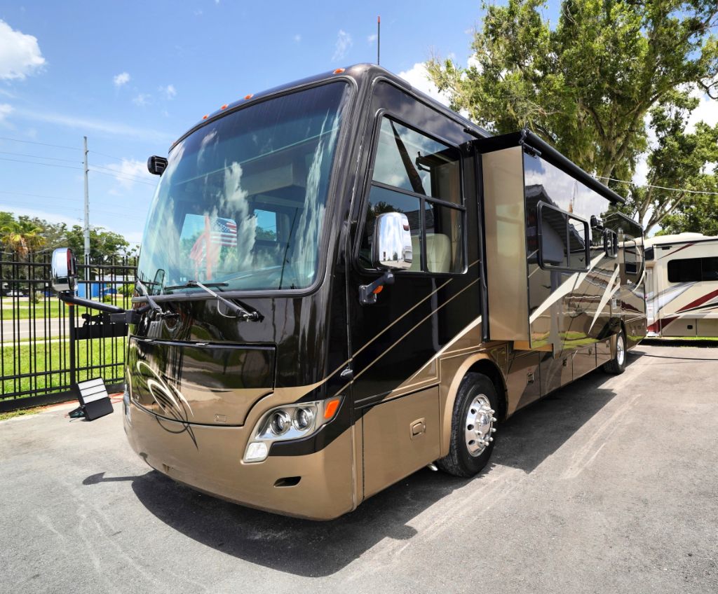 2012 Tiffin Motorhomes, Inc Breeze - $60,550