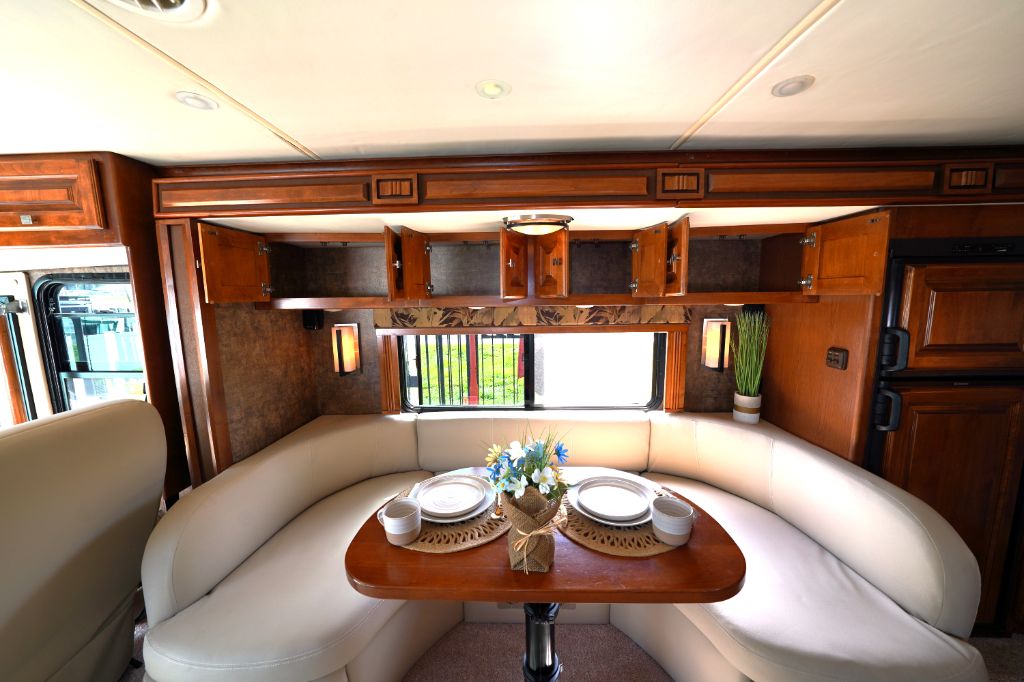 2012 Tiffin Motorhomes, Inc Breeze - $60,550
