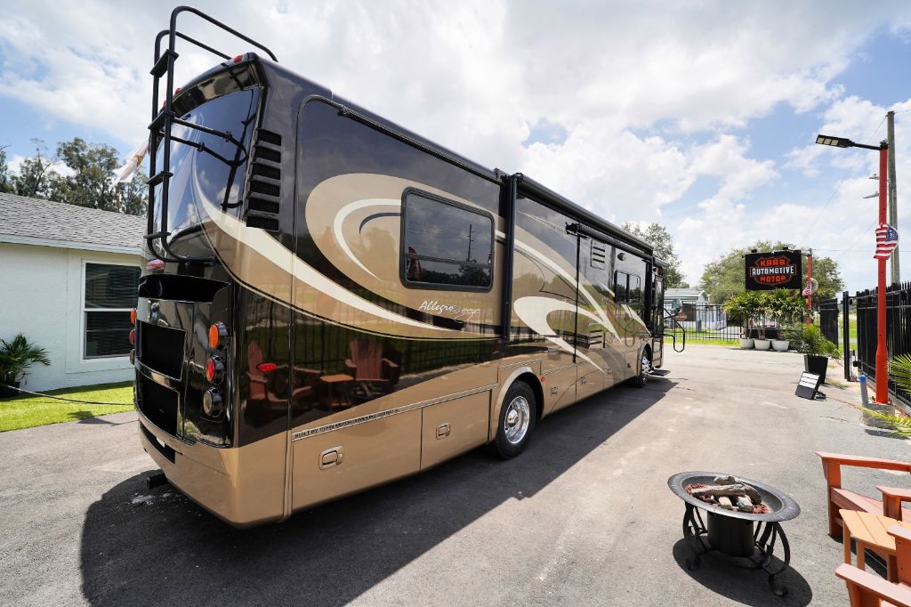 2012 Tiffin Motorhomes, Inc Breeze - $60,550