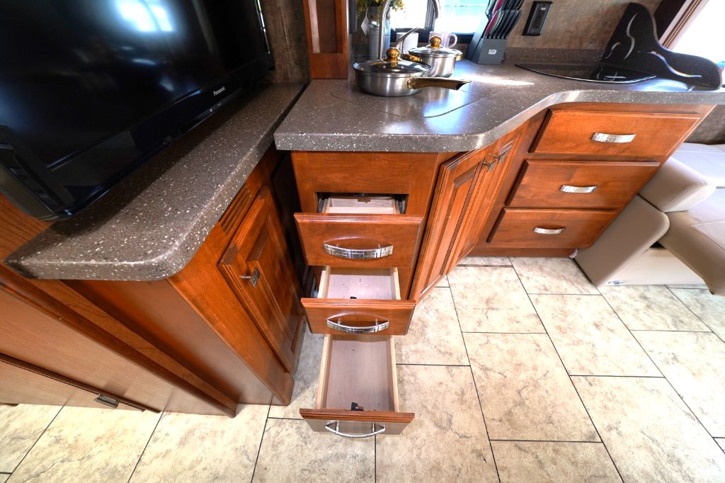 2012 Tiffin Motorhomes, Inc Breeze - $60,550