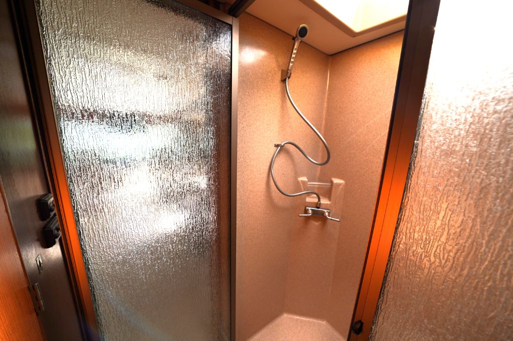 2012 Tiffin Motorhomes, Inc Breeze - $60,550