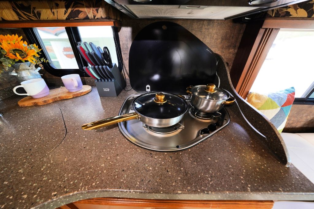 2012 Tiffin Motorhomes, Inc Breeze - $60,550