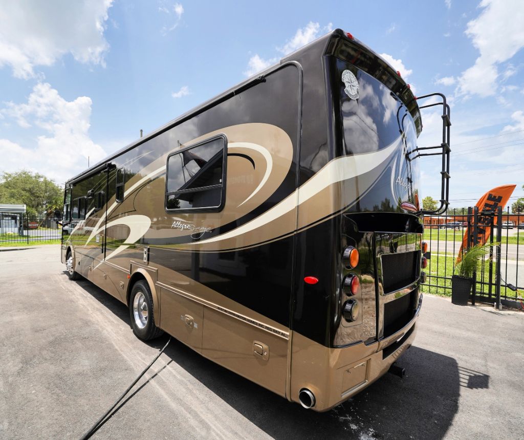 2012 Tiffin Motorhomes, Inc Breeze - $60,550