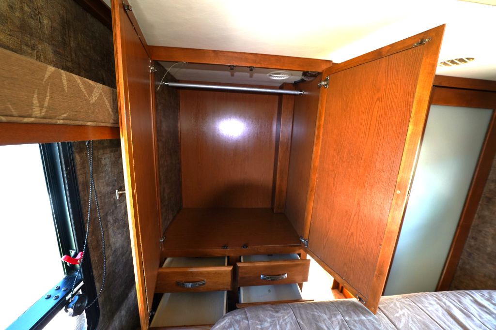 2012 Tiffin Motorhomes, Inc Breeze - $60,550