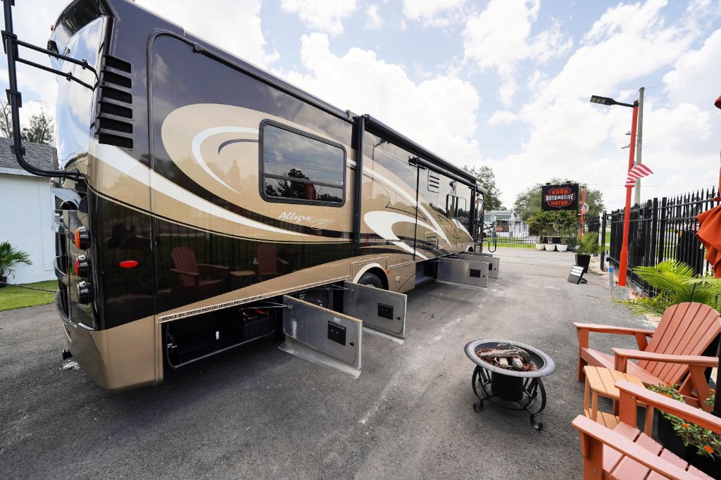 2012 Tiffin Motorhomes, Inc Breeze - $60,550