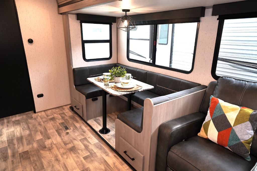 2023 Kodiak Kodiak - $37,550