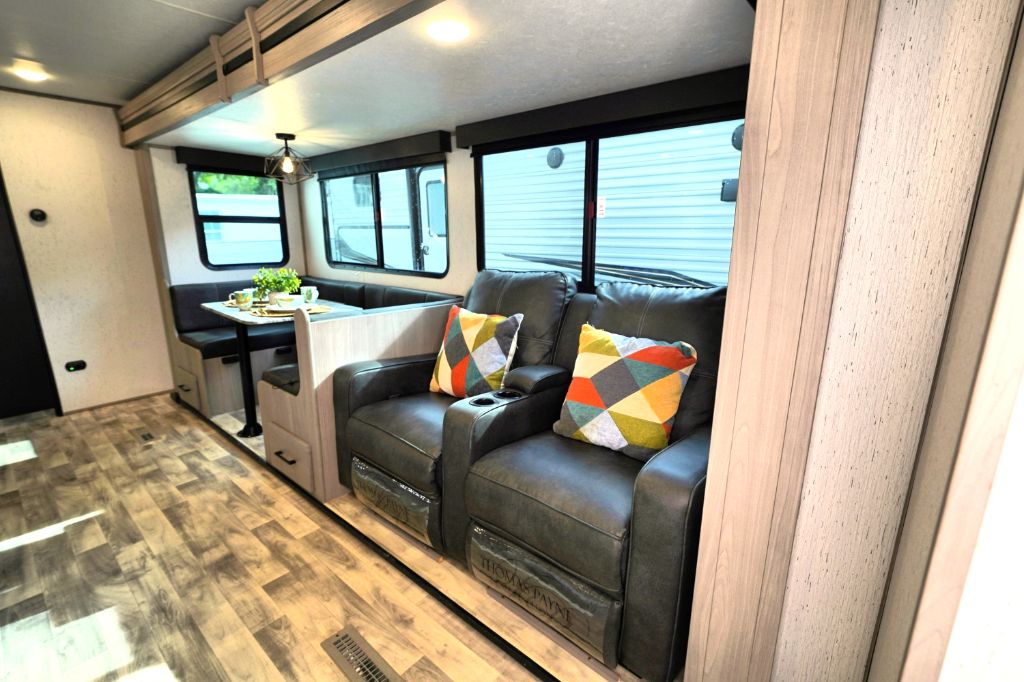 2023 Kodiak Kodiak - $37,550