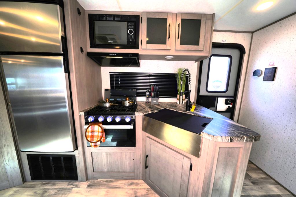 2023 Kodiak Kodiak - $37,550