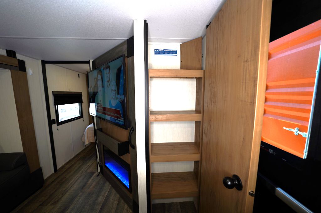 2025 Forest River Campsite 25MW - $26,950