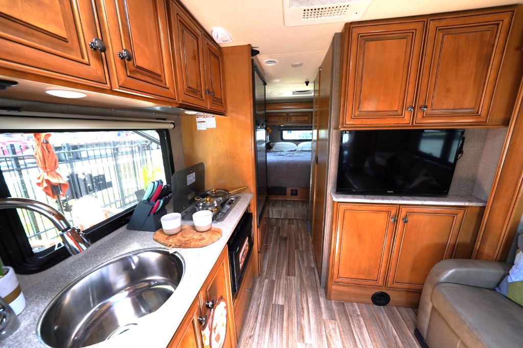 2017 Mercedes-Benz Sprinter - $59,550