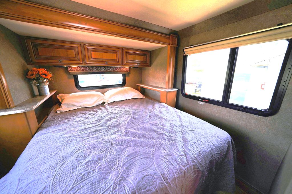 2017 Mercedes-Benz Sprinter - $59,550