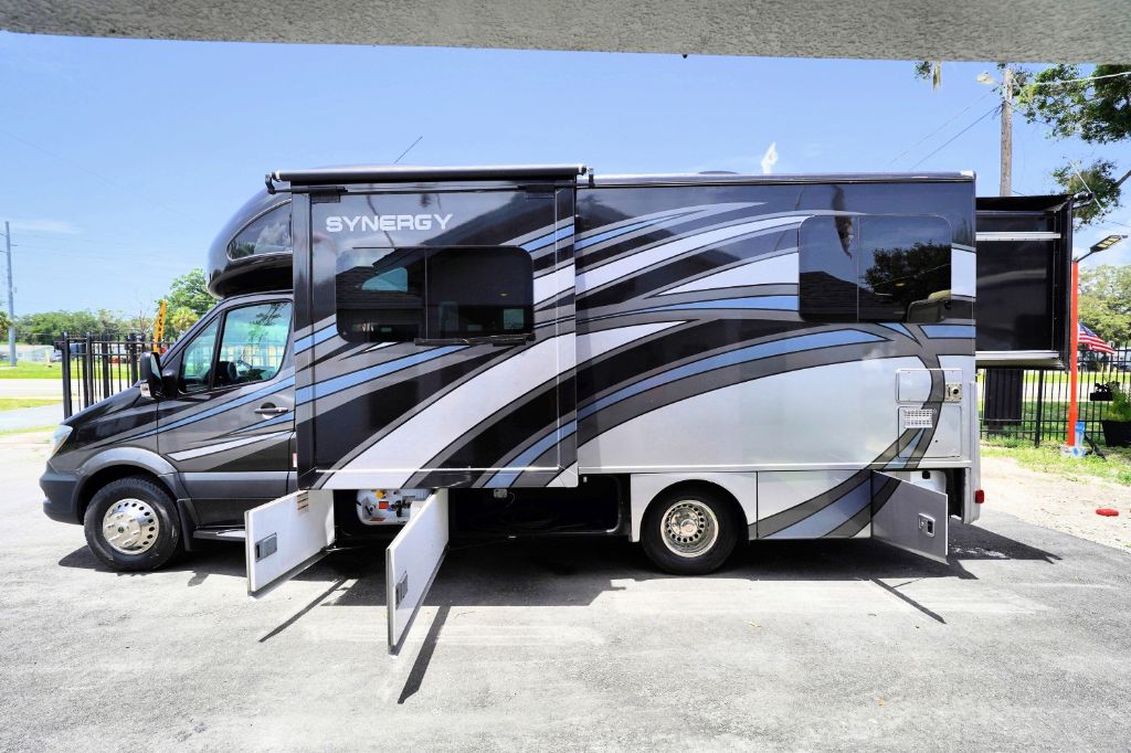 2017 Mercedes-Benz Sprinter - $59,550