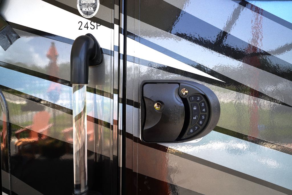 2017 Mercedes-Benz Sprinter - $59,550