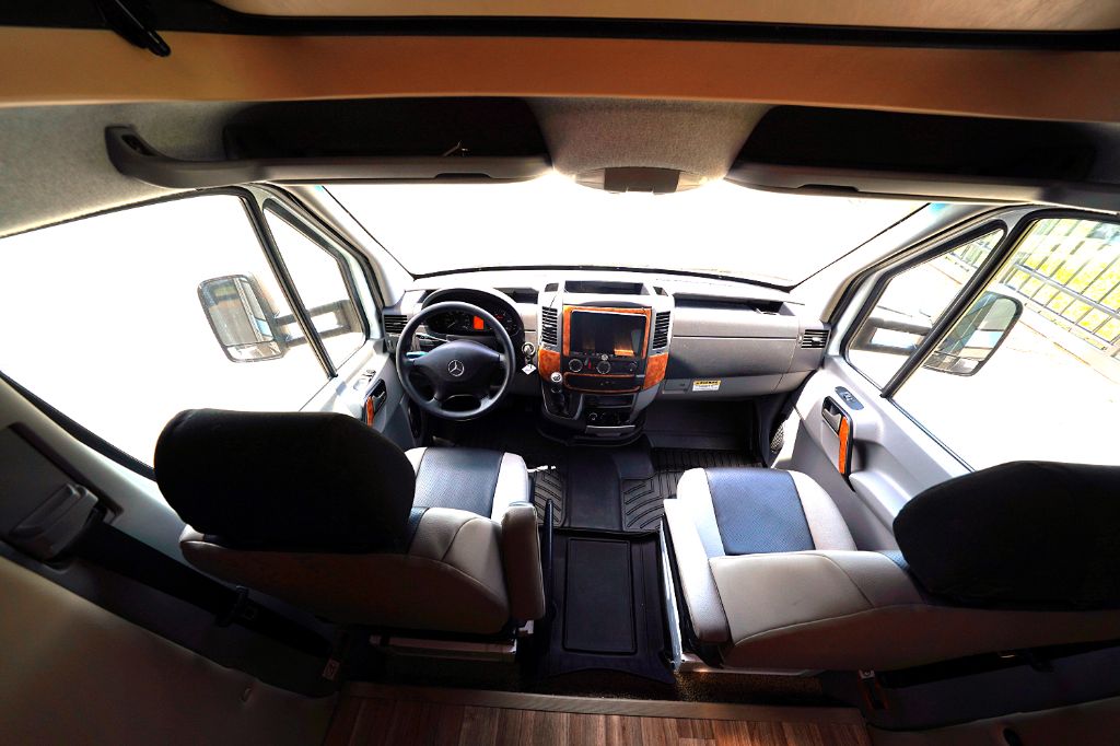 2017 Mercedes-Benz Sprinter - $59,550