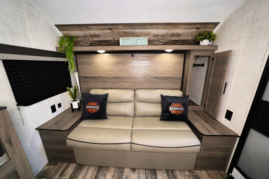 2023 Gulf Stream Coach, Inc. Gulf Stream Coach, Inc. - $16,950