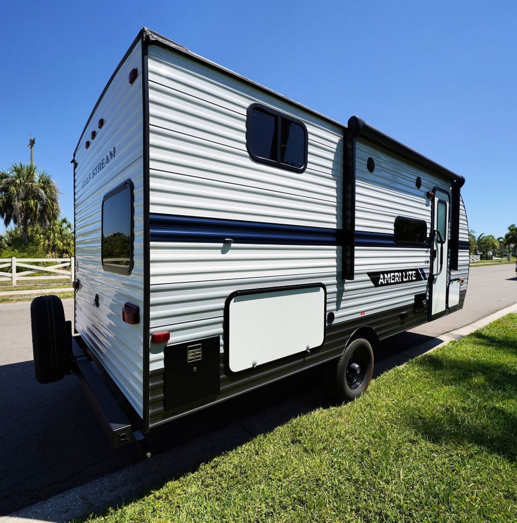 2023 Gulf Stream Coach, Inc. Gulf Stream Coach, Inc. - $16,950