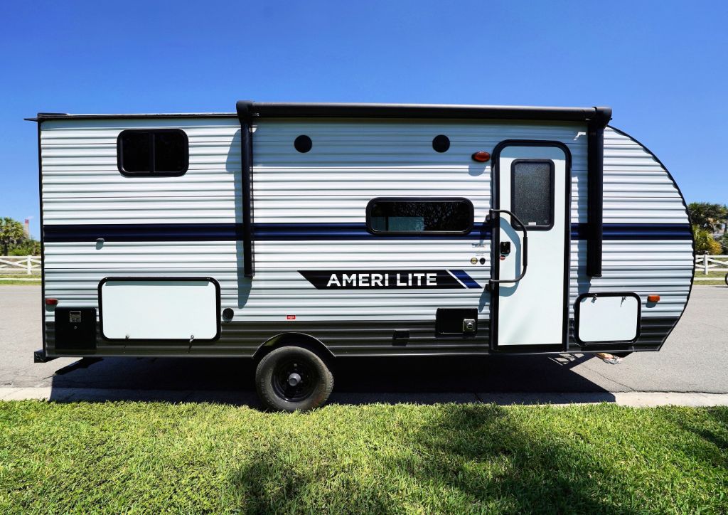 2023 Gulf Stream Coach, Inc. Gulf Stream Coach, Inc. - $16,950